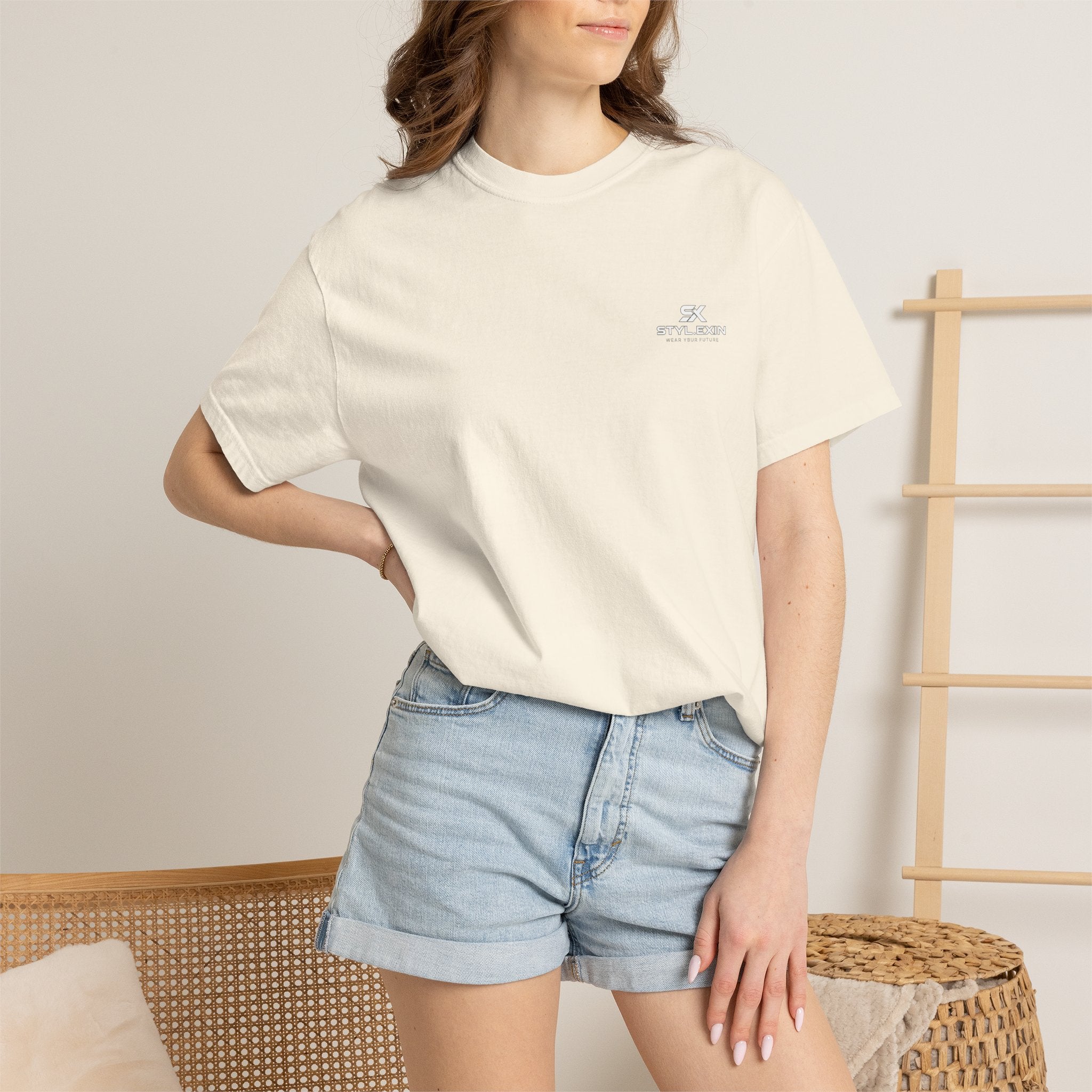 Graphic T-Shirt — Hindi Text ‘Apni Aukaat Dekhke Bewakoof Mat Kaho’ with Dark Silhouette