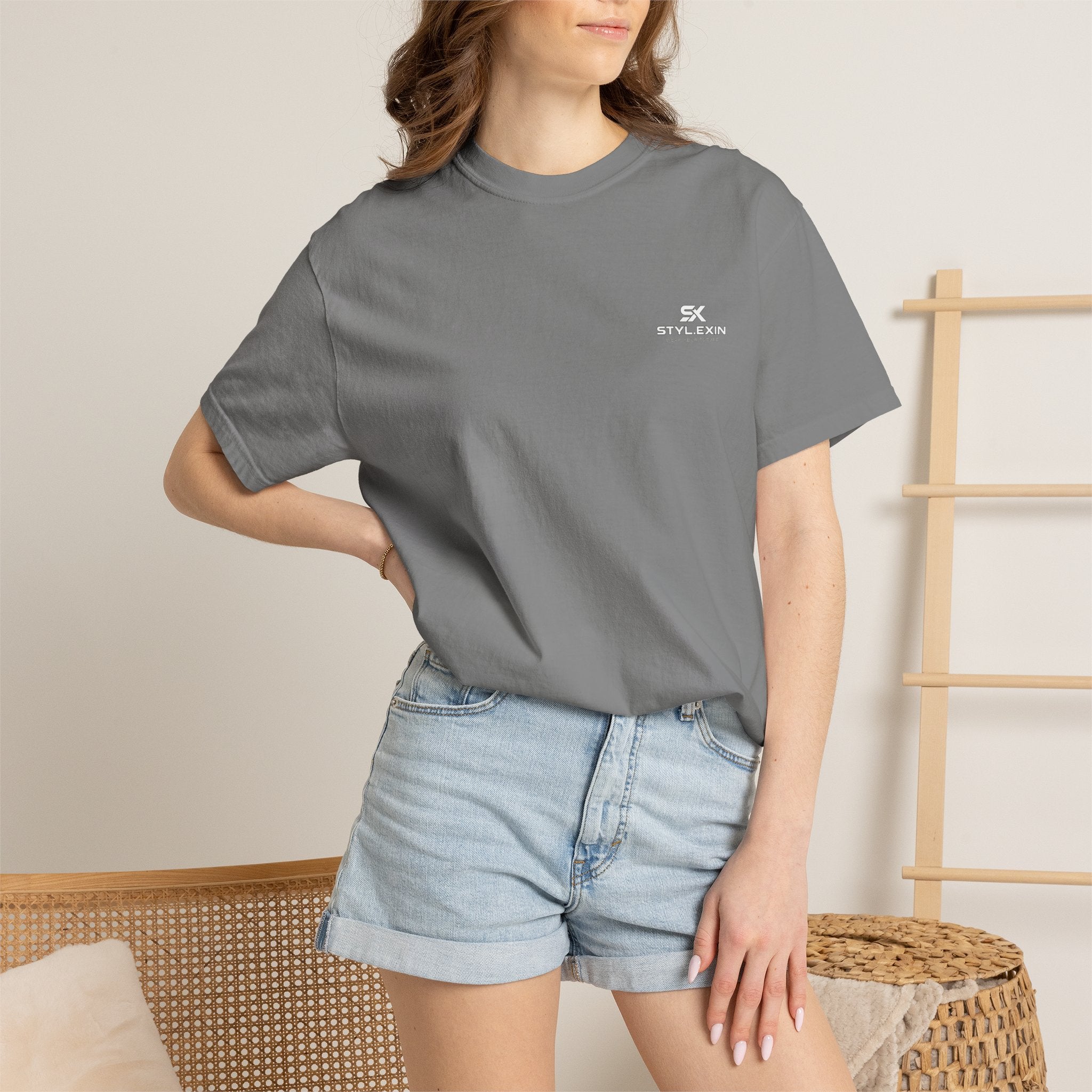 Graphic T-Shirt — Hindi Text ‘Apni Aukaat Dekhke Bewakoof Mat Kaho’ with Dark Silhouette